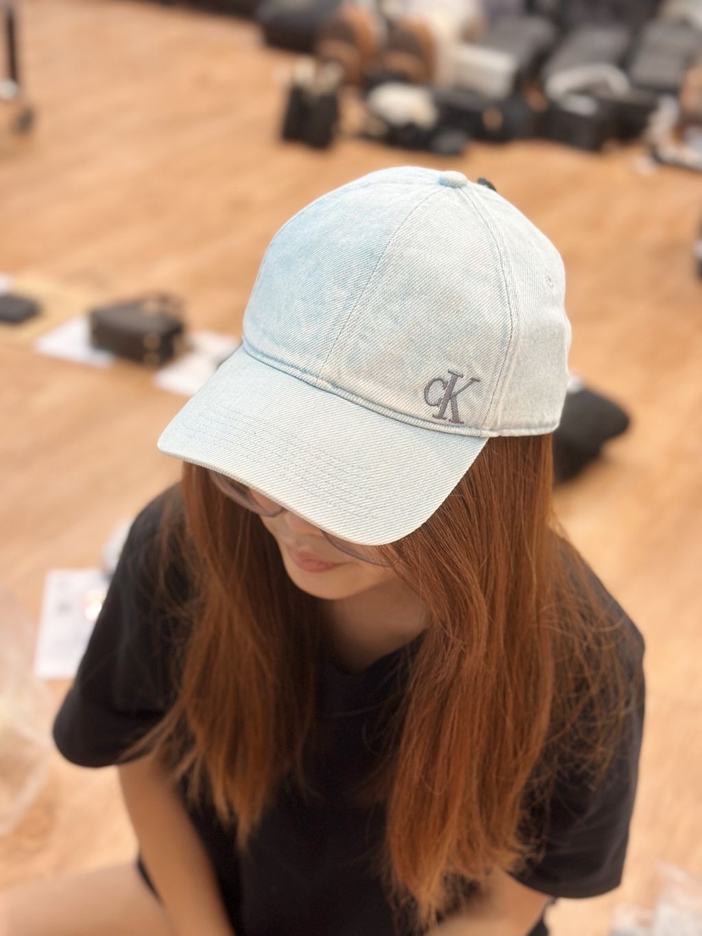 CALVIN KLEIN SP40602024 BASEBALL CAP IN LIGHT DENIM – Just A pose