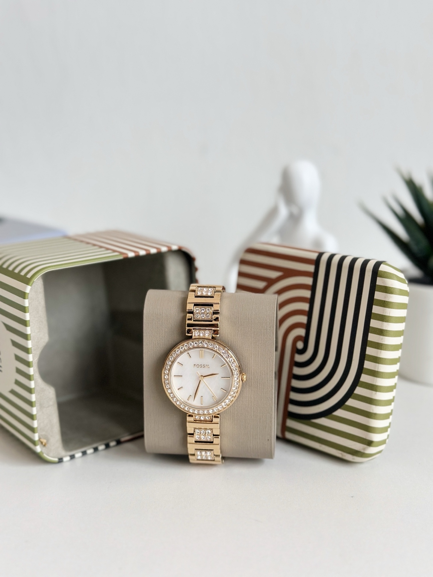 FOSSIL BQ5001 KARLI THREE-HAND GOLD-TONE STAINLESS STELL  display picture 2