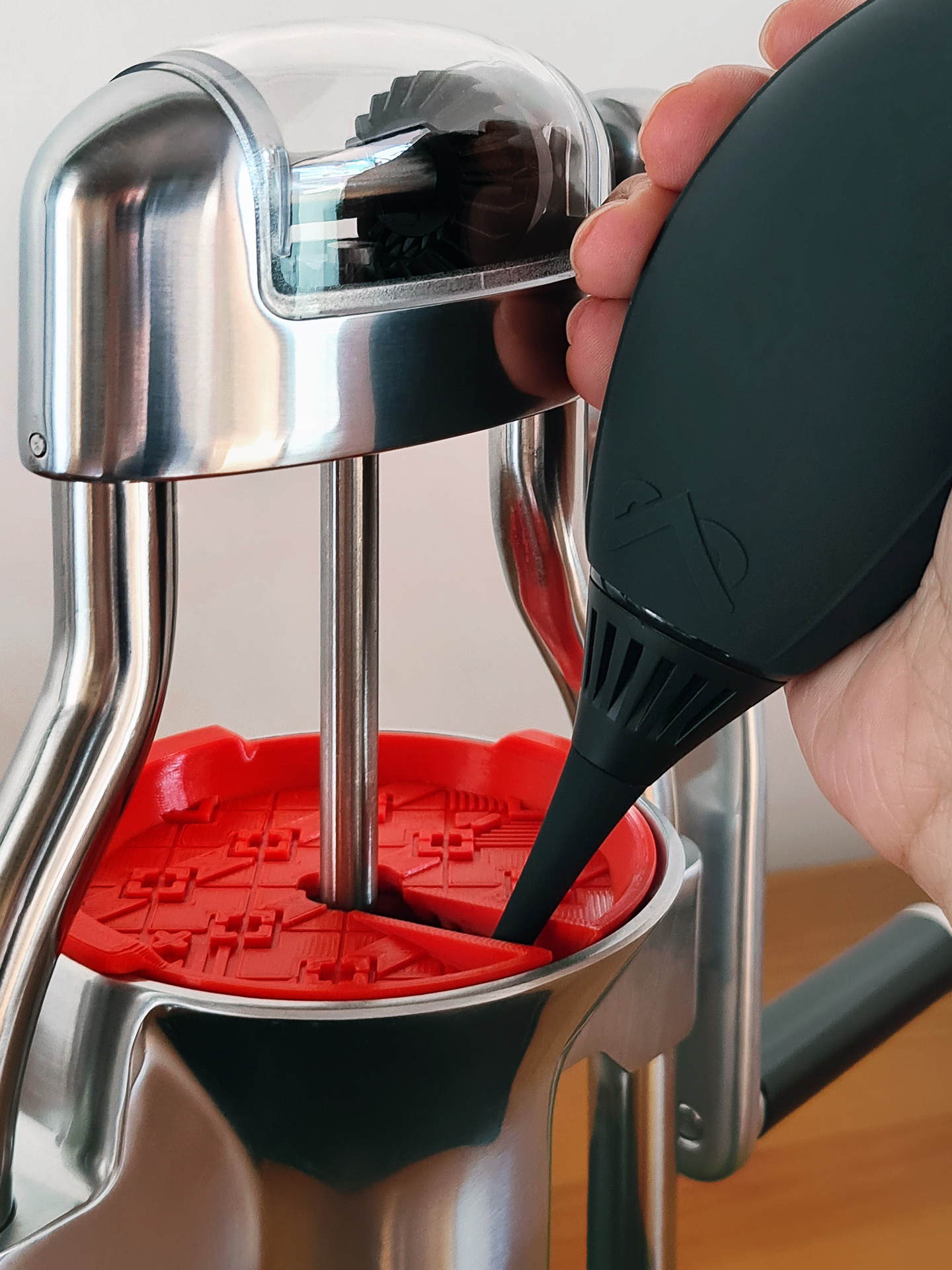 Hopper cover for ROK coffee grinder 