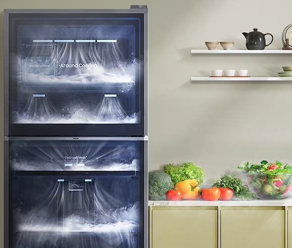Description: The inside of the refrigerator is visible and cold air spreads through every storage space.