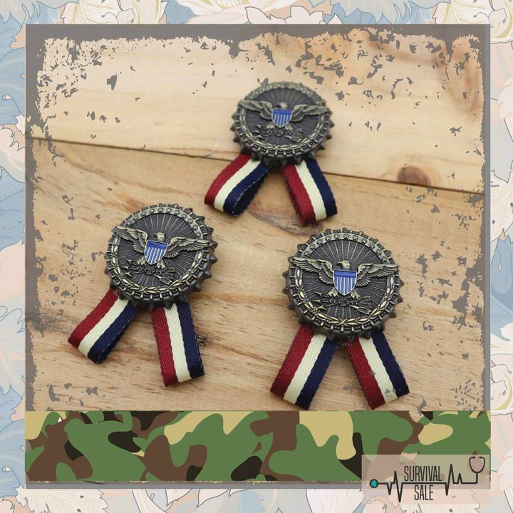medal brooch-09.jpg