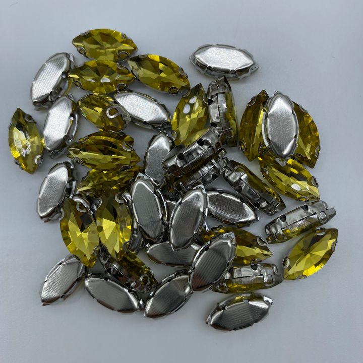 5 Clear Navette Color 7x15 40pcs RM14.jpg