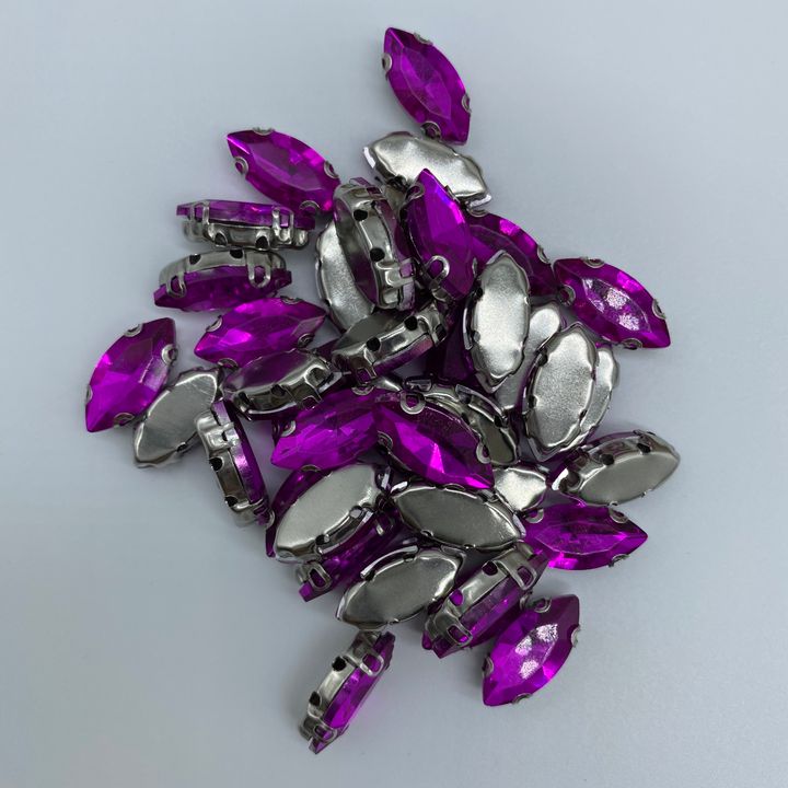 7 Clear Navette Color 7x15 40pcs RM14.jpg