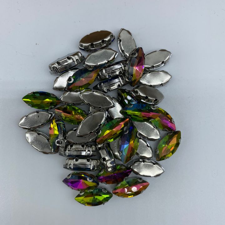 10 Clear Navette Color 7x15 40pcs RM14.jpg