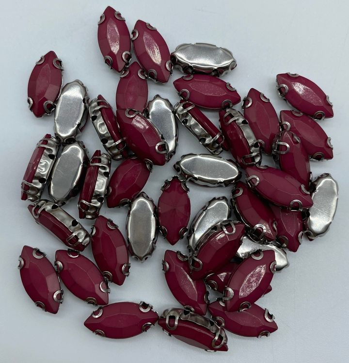 15 Matte Navette 7x15 40pcs RM8.50.jpg