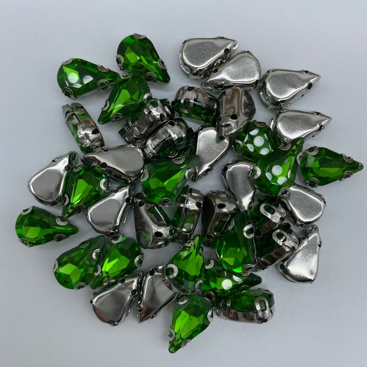 24 Clear Teardrop Color 8x13 40pcs RM13.jpg