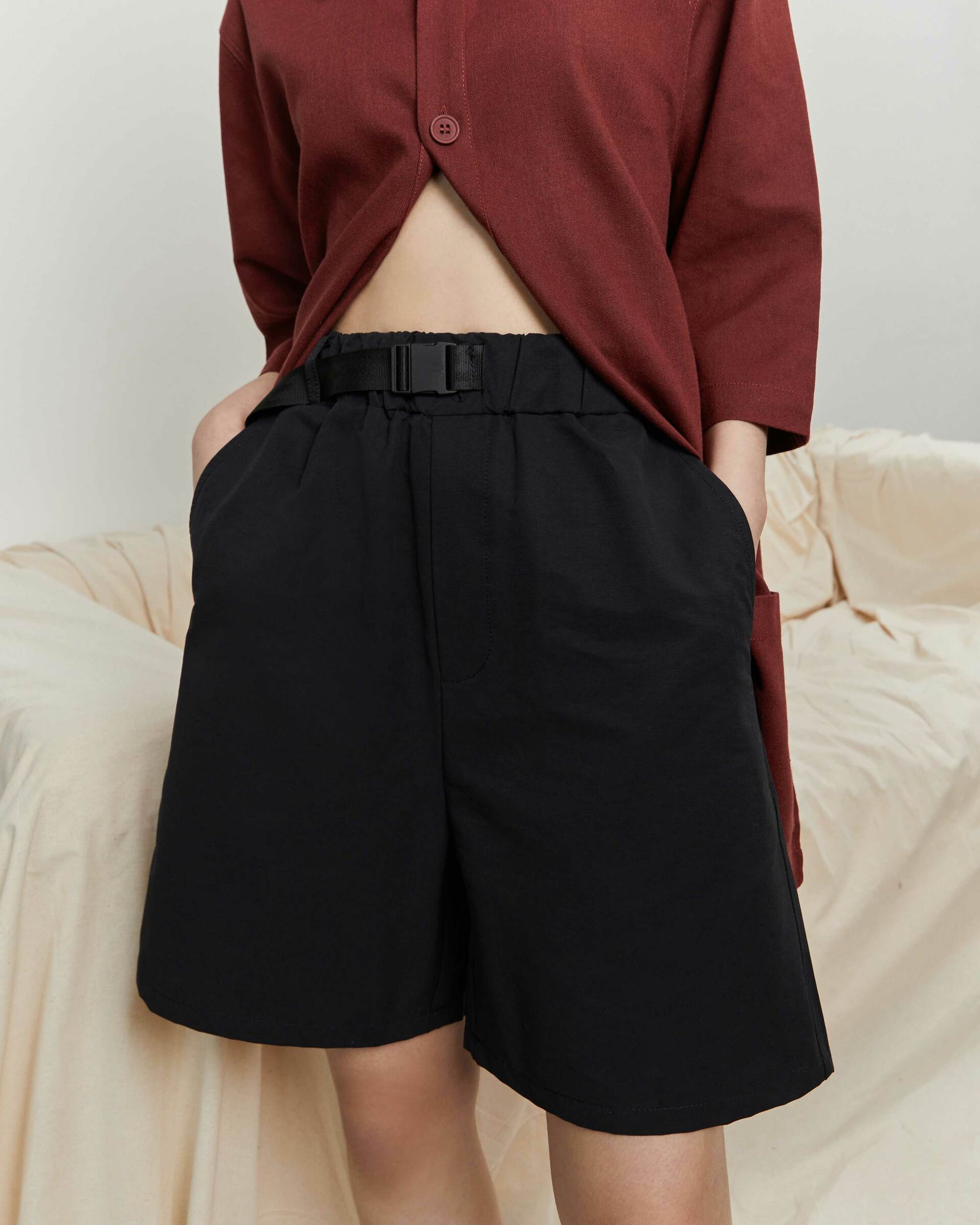 Attn Belted Bermuda Shorts Black