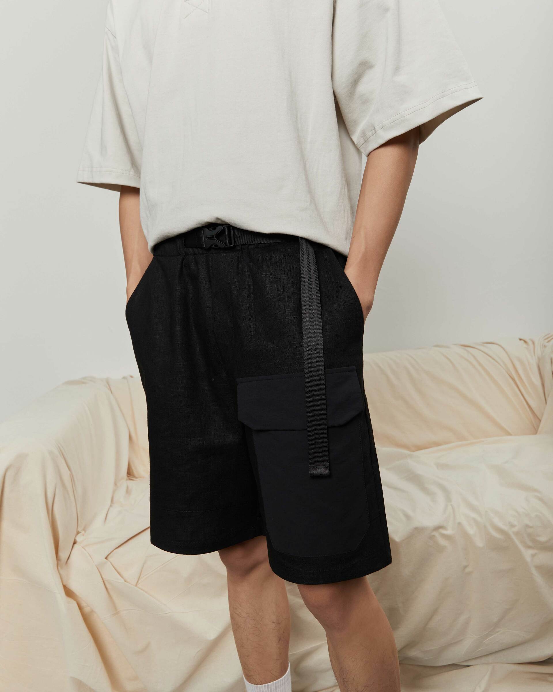 Attn Cotton Linen Patch Pocket Shorts