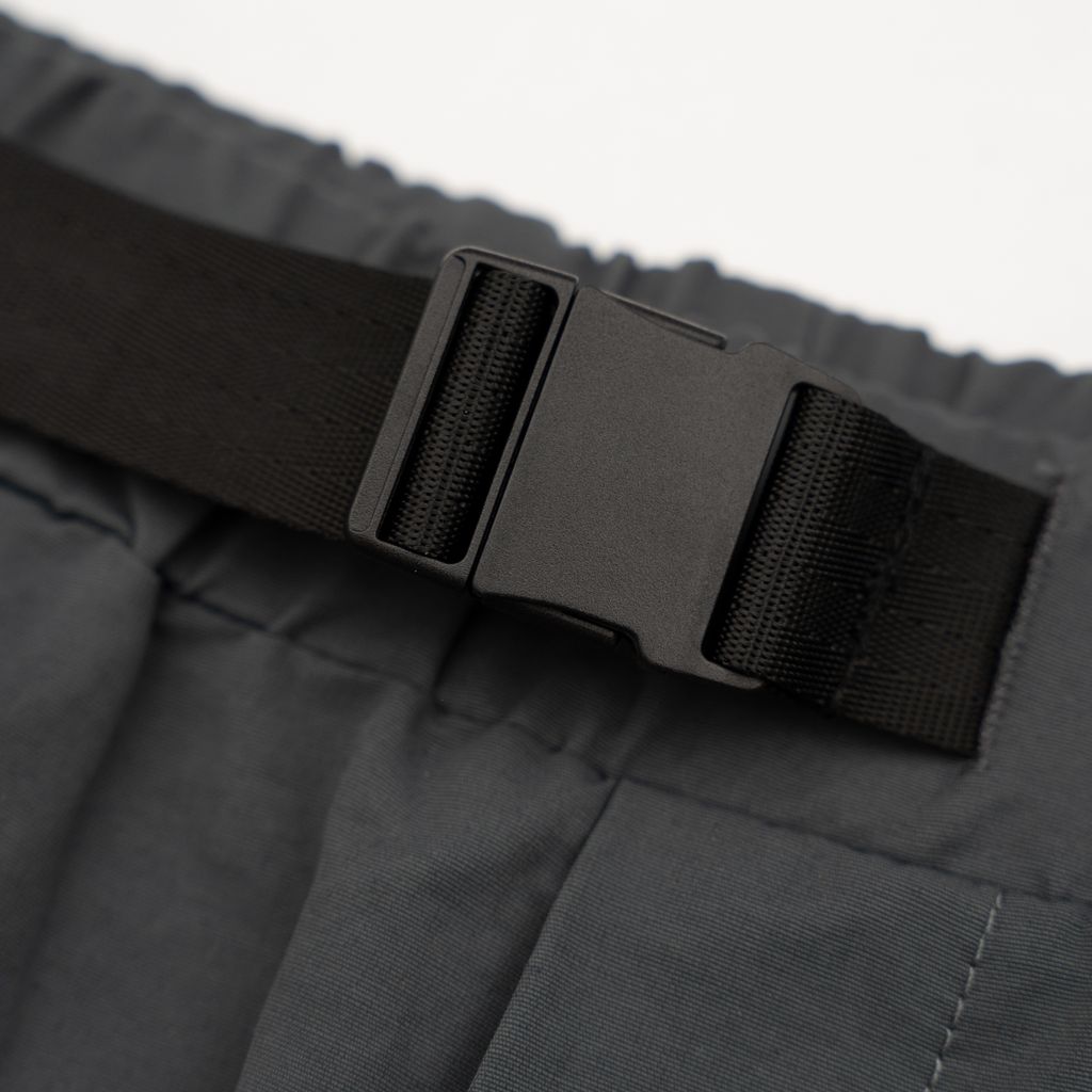 Attn Belted Bermuda Shorts Grey