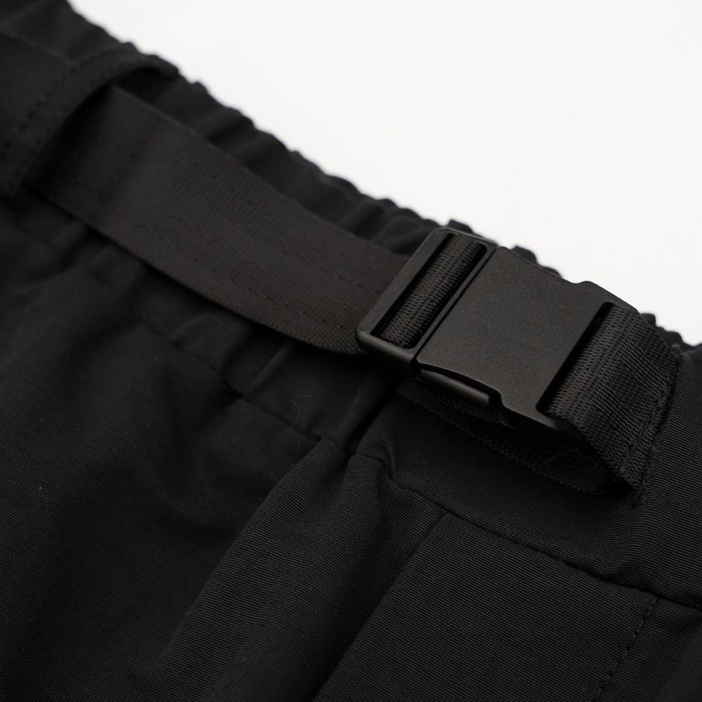 Attn Belted Bermuda Shorts Black