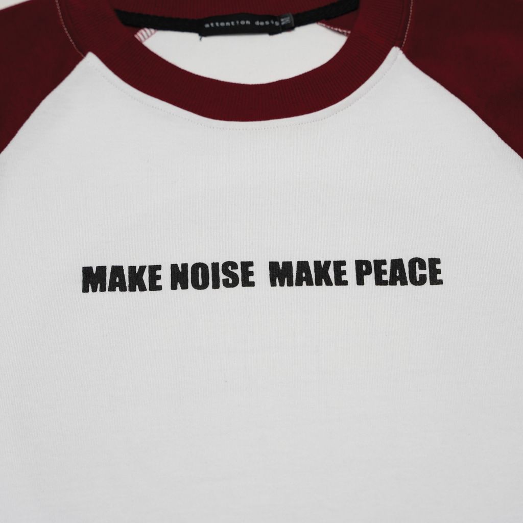 red white 03-1702958444919