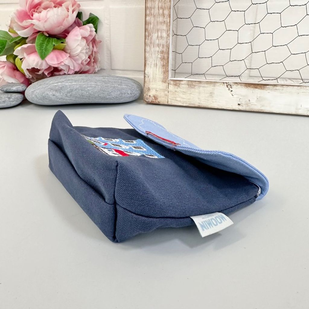 tw-11134207-23020-e5268sk5lynv79