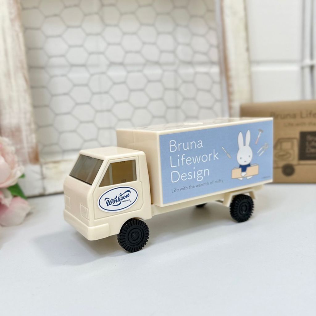 tw-11134207-7qul5-ljme28l58zwmfc