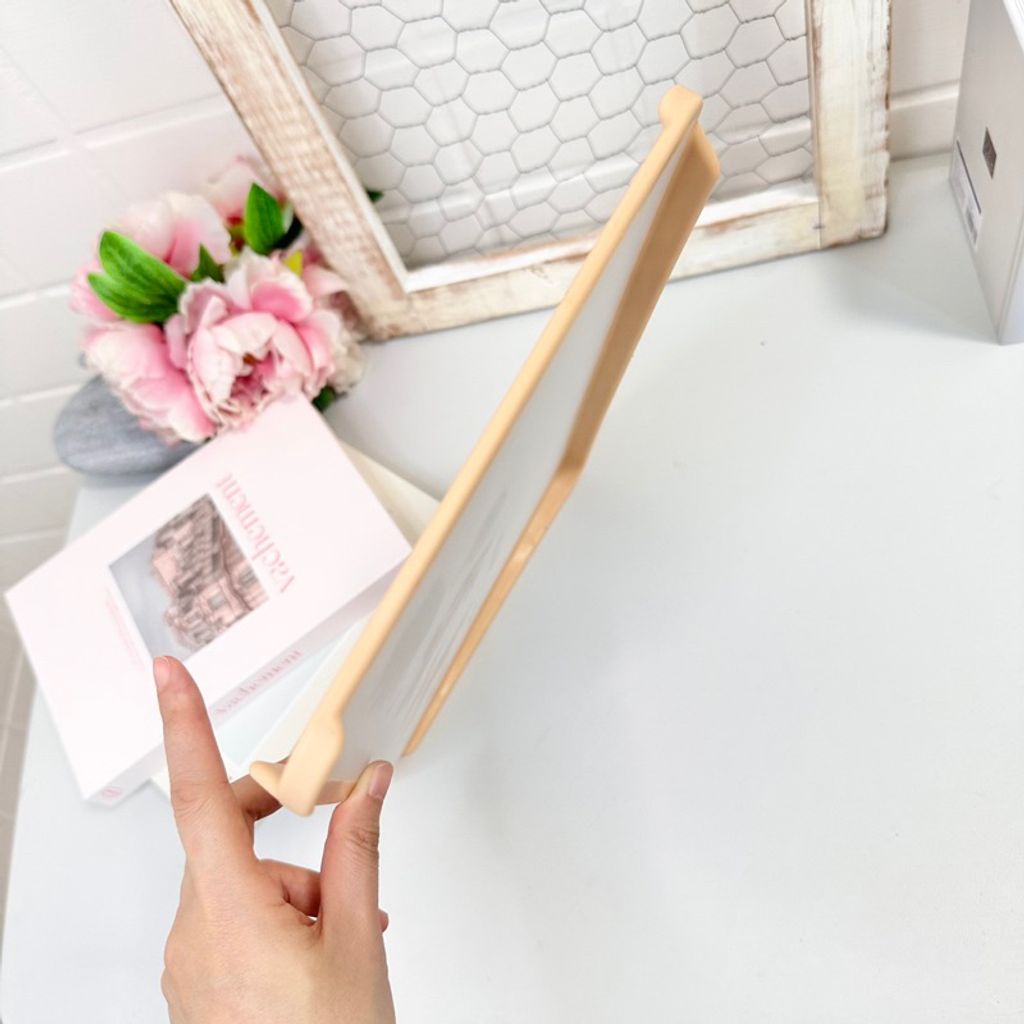 tw-11134207-7r98t-looytphvcd8818