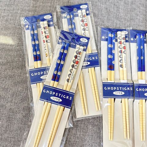 tw-11134207-7r992-lxkqwkrmly5s1f