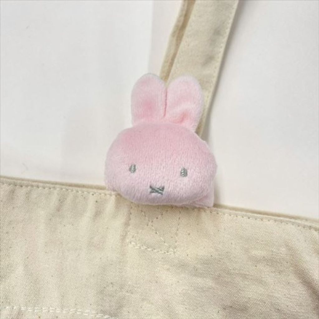 tw-11134207-7r98t-lza457e19fqs70