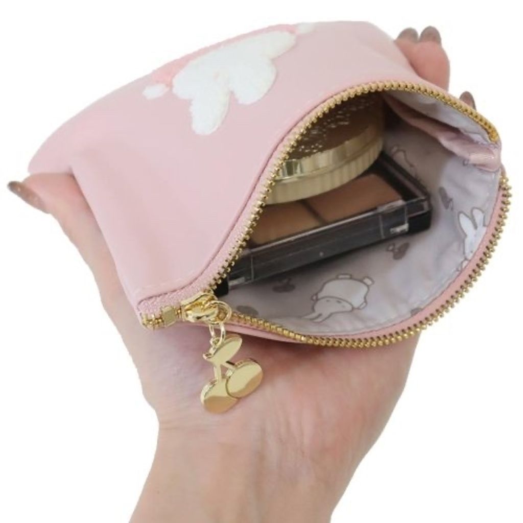 tw-11134207-7rasb-m1hye5xzxrezcb