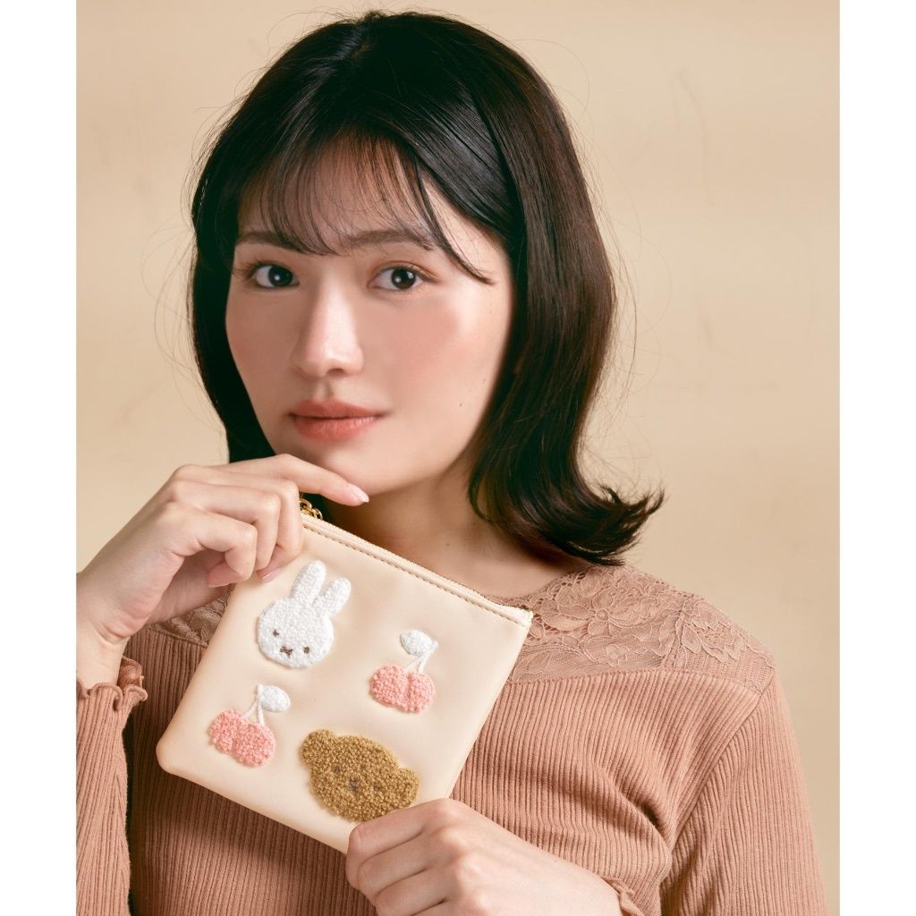 tw-11134207-7rask-m1hyo4mwzv2j3f