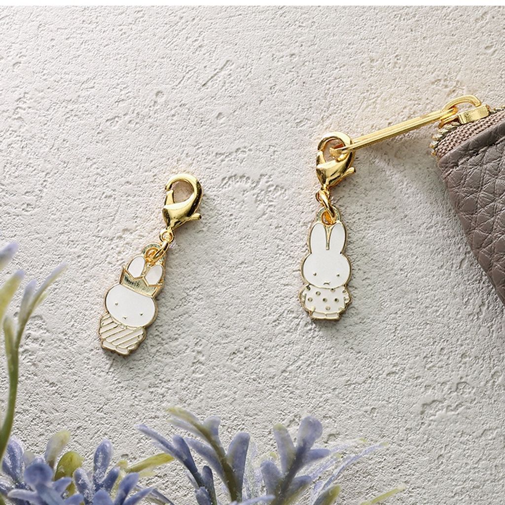 tw-11134207-7rbk2-m9zcqko9pluaf9