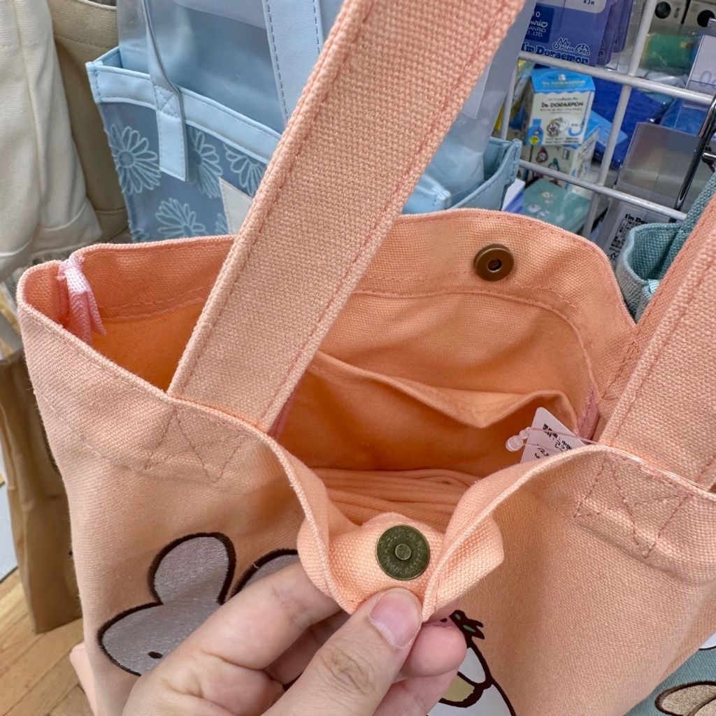 tw-11134207-7ra0t-mb7yvylm892x6e