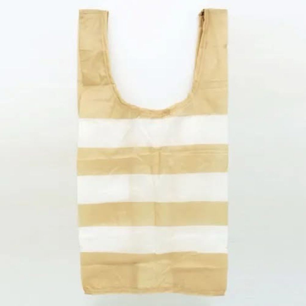 tw-11134207-7ra0q-mbystezvi99eb3