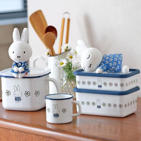 tw-11134207-7ra0l-mbz188ewn3oi4b