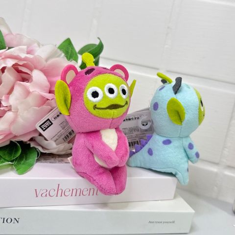 tw-11134207-7ra0t-mcbvue80242k86