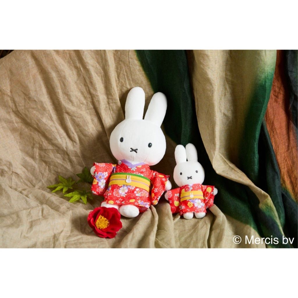 tw-11134207-7ra0g-mcrcbsjjsmrj7d