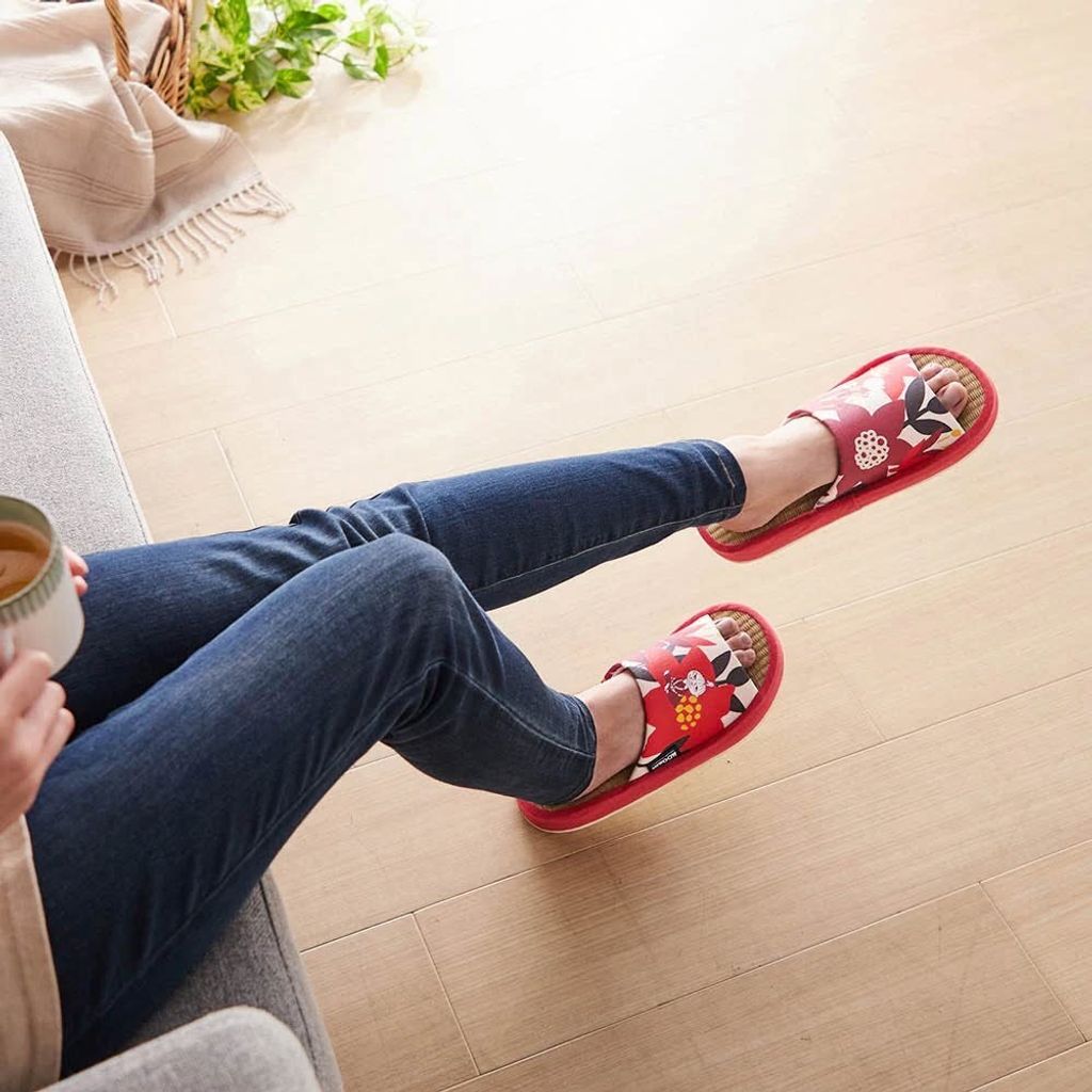 tw-11134207-81zti-me8ci27flr7mdc