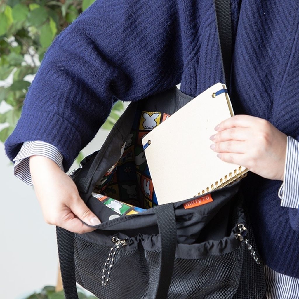 tw-11134207-81zth-mezkrfu17pxleb