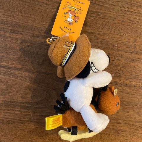 tw-11134207-81ztj-mfb08yu1z76087