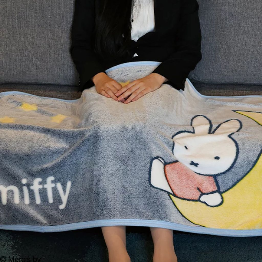 tw-11134207-81zti-mfujyy3f4aa599