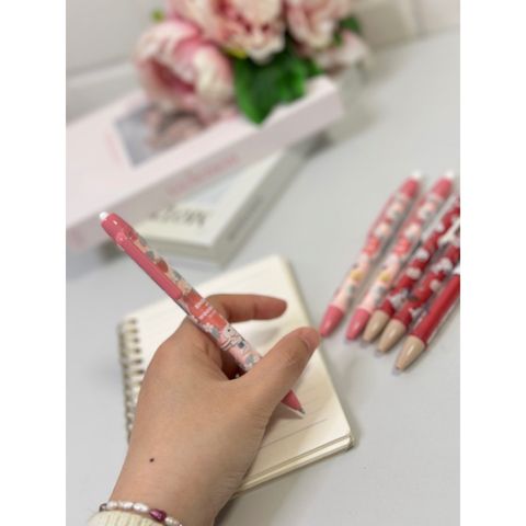 tw-11134207-81ztq-mifnaakcn8qr1b