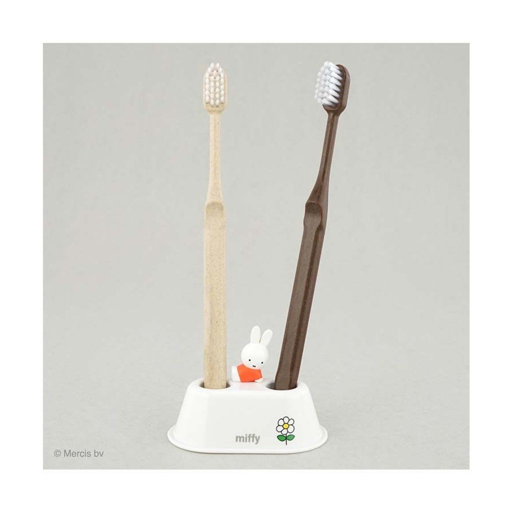 tw-11134207-81zto-mj6pn3y90veoa8