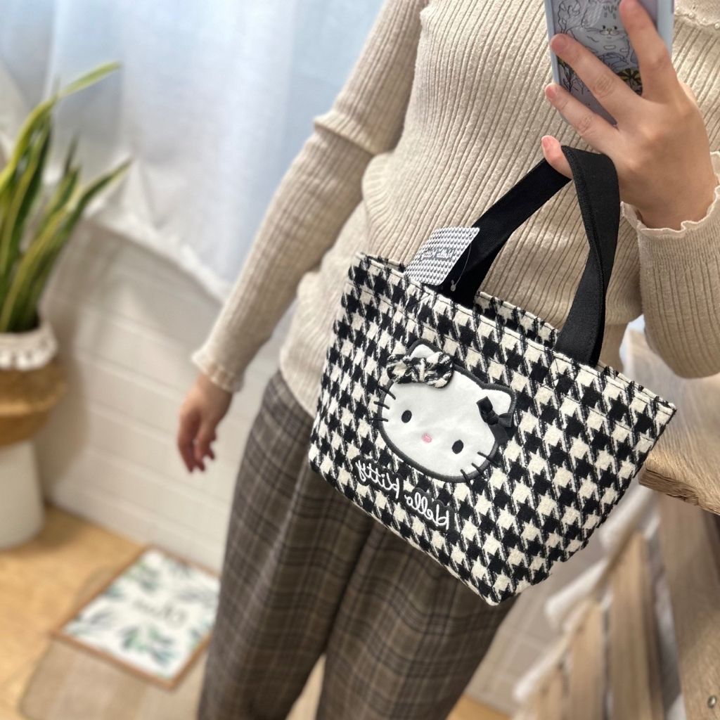 tw-11134207-81ztj-mj6tatxsz11c82