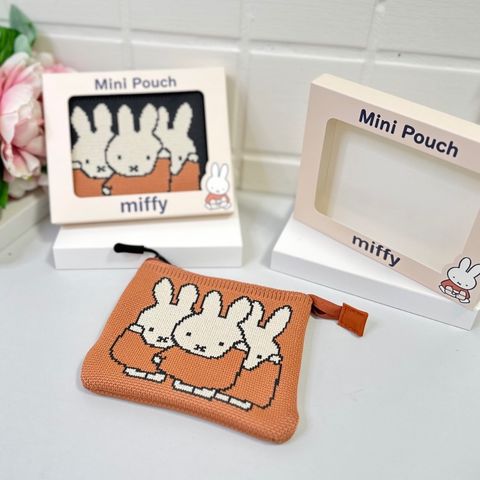 tw-11134207-81ztj-mj6vcrbchv5w08