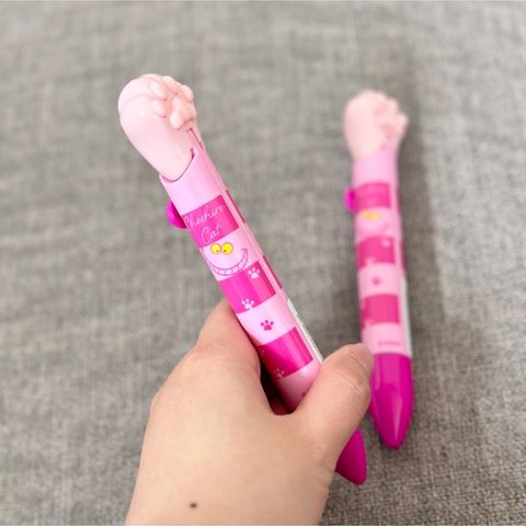 tw-11134207-81ztl-mjgkft8rocg4b8