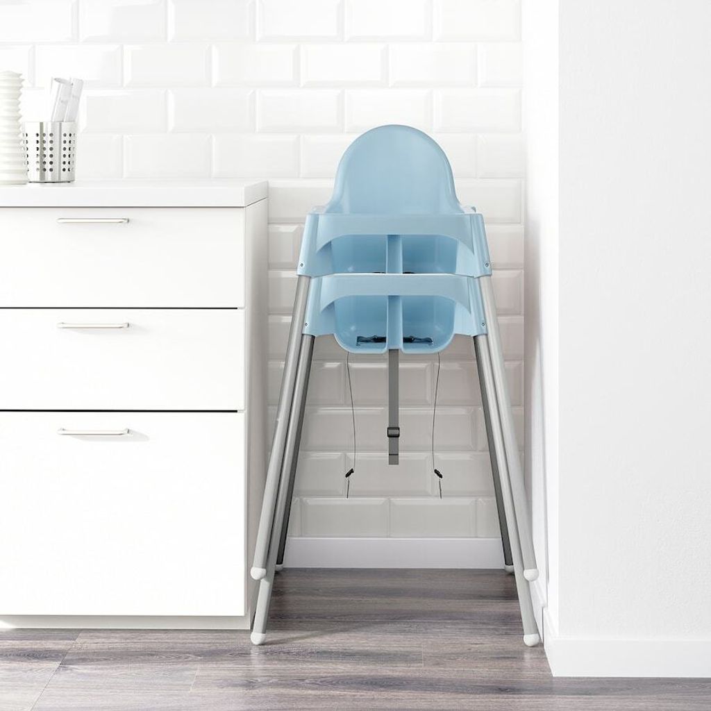 antilop-highchair-with-tray-light-blue-silver-colour__0873711_pe708196_s5.jpg