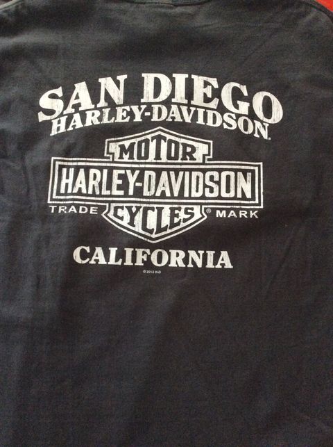 1462F246-03E5-4687-A810-B5E90AFBE02F