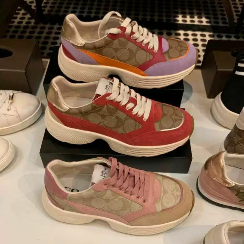 c152 tech runner brown