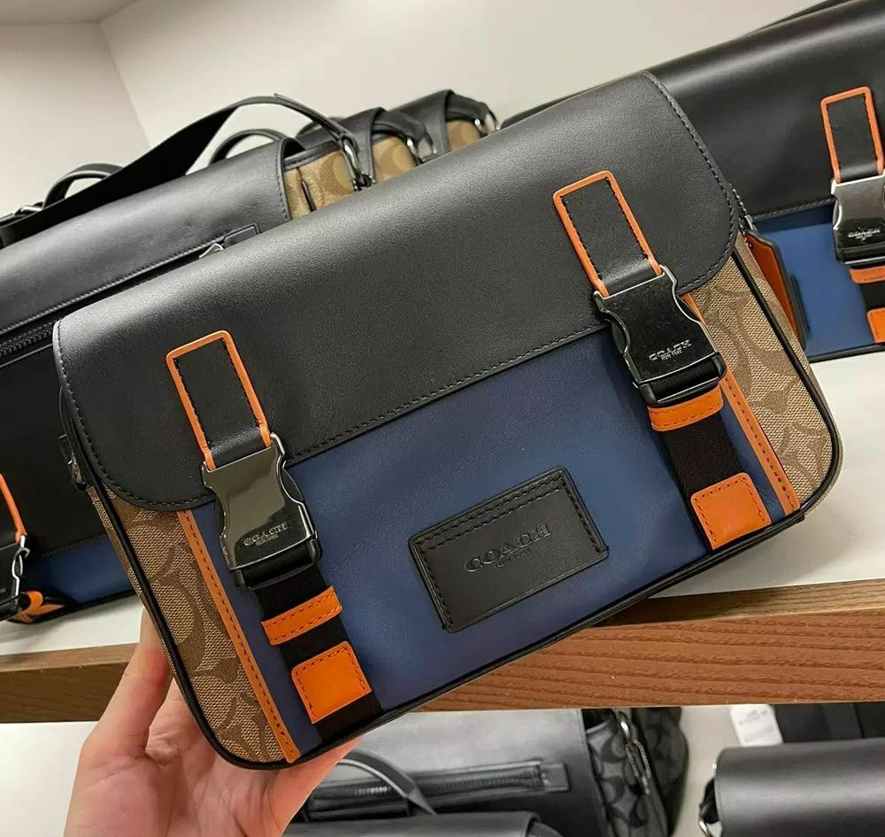 track crossbody in colorblock