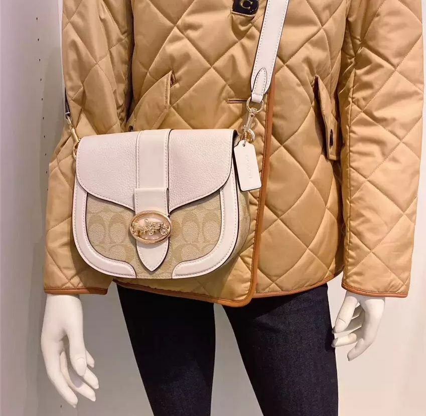 best camera case for backpacking