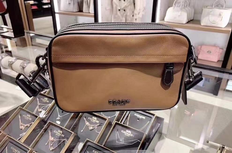 coach men graham crossbody