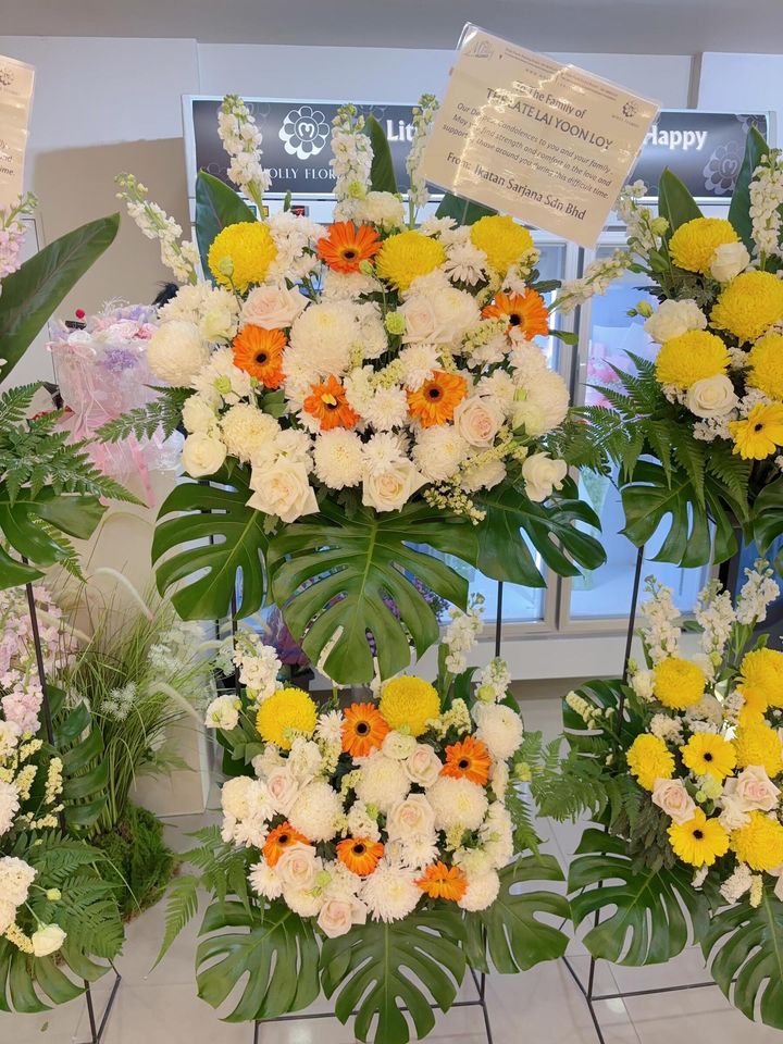 Funeral Flower Stand KL Same Day Delivery (26)