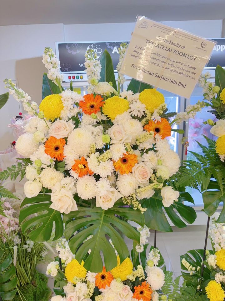 Funeral Flower Stand KL Same Day Delivery (26)
