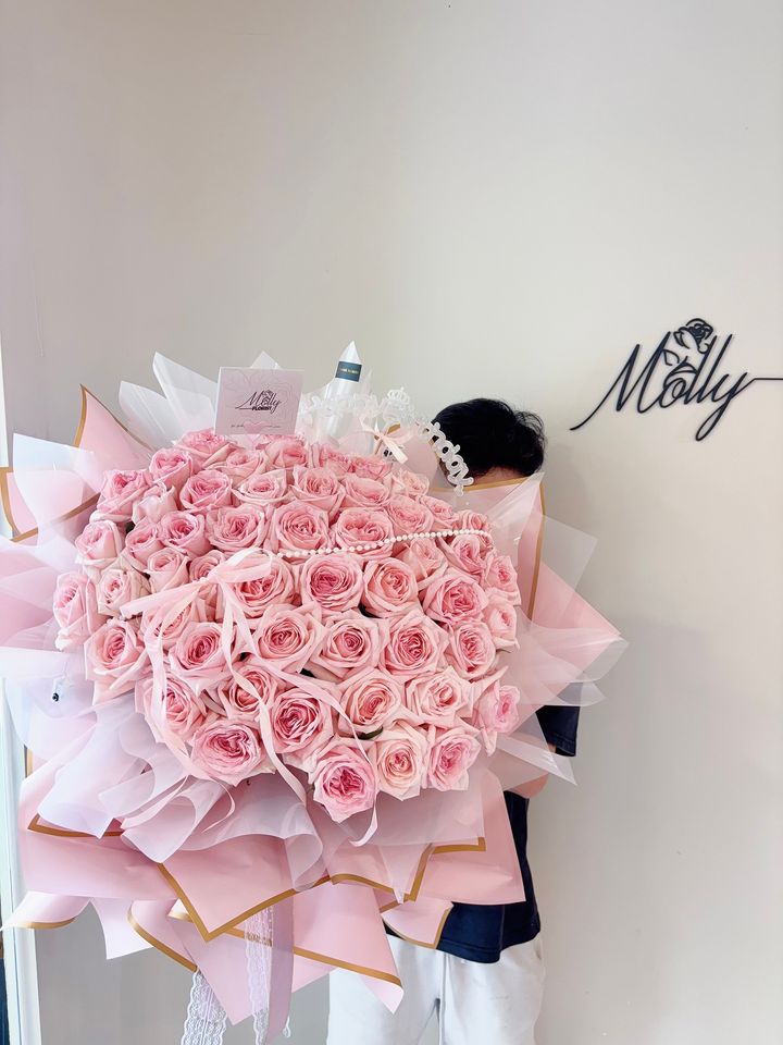 Lychee Rose Fresh Bouquet KL Same Day Delivery
