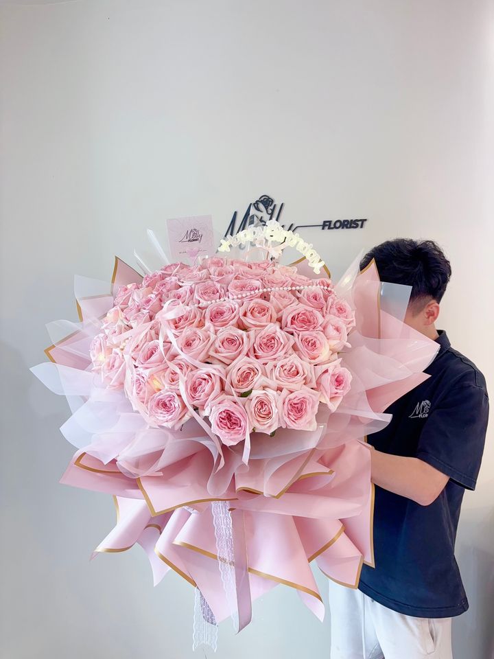 Lychee Rose Fresh Bouquet KL Same Day Delivery