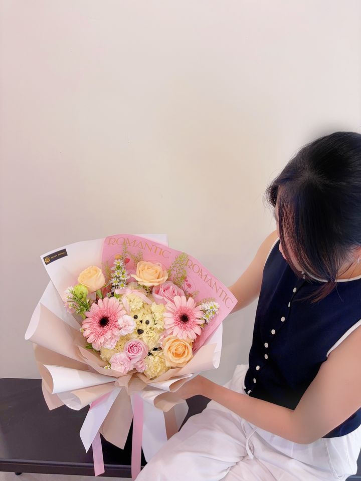 Cuties Cream Carnation Dog Mother’s Day  for Mom | Mother’s Day Gift Kuala Lumpur