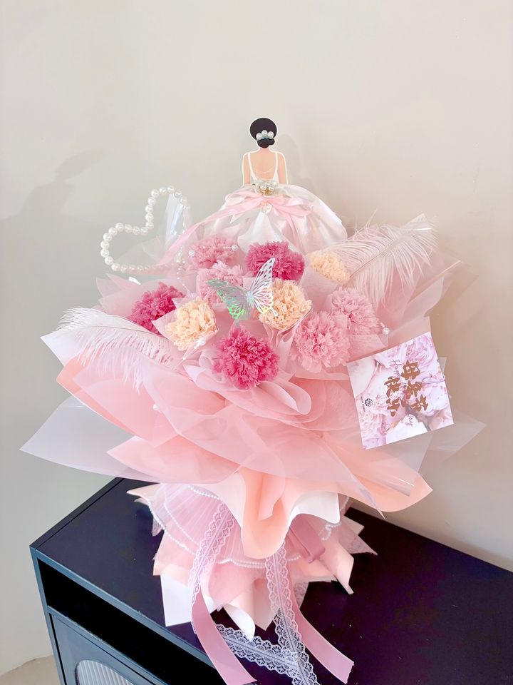 My Queen MomEverlasting Flower Bouquet Last 3+ Years Preserved Flowers