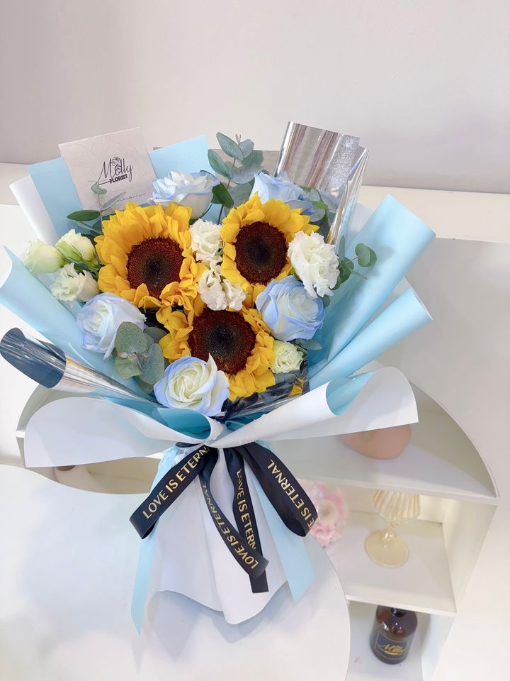 For Him Sunflower Graduation KL Same Day Delivery